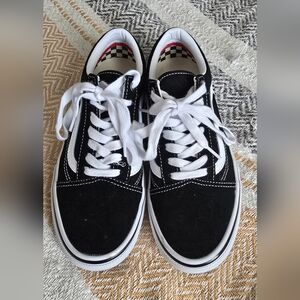 Classic Vans Sneakers